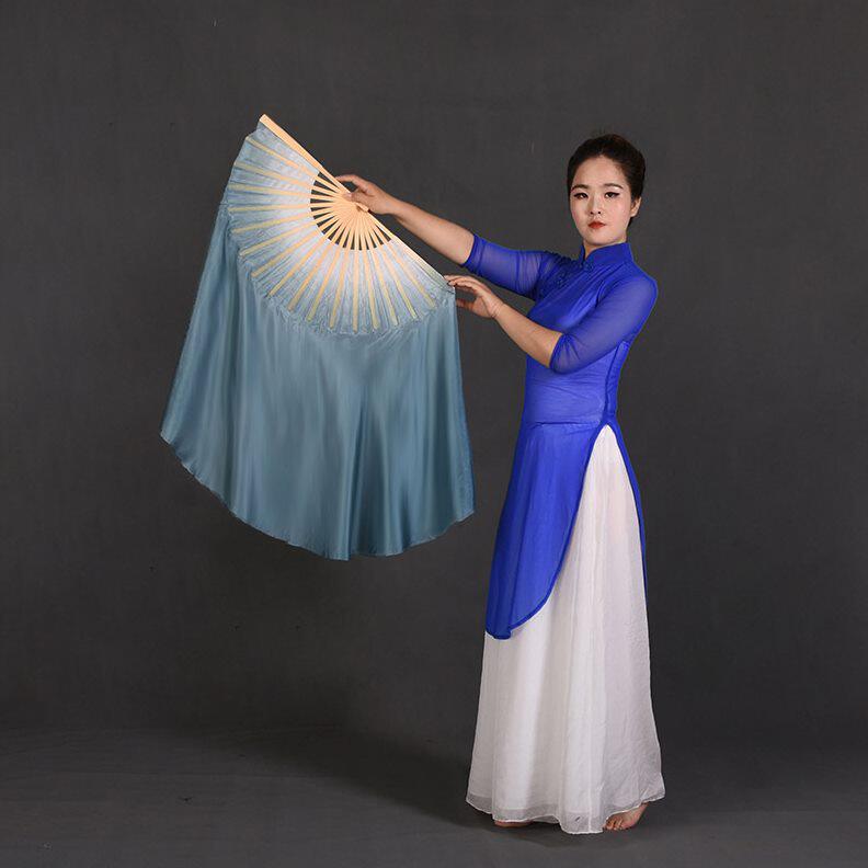 真丝舞蹈扇子跳舞扇灰色渐变古典舞演出道具胶州广场舞秧歌长绸扇