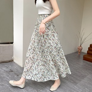碎花半身裙夏季2024新款气质遮跨蛋糕长裙仙女褶皱高腰雪纺a字裙