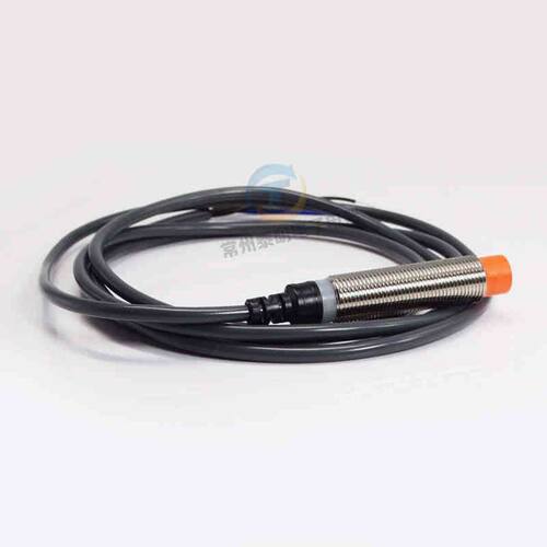 CNTD感应CJY12E-04PA接近ZBY开关pnp三线常开m12传感器12v昌得24v
