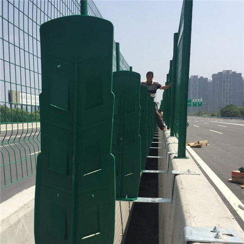 现货防撞垫高速公路TS级可导向防撞垫TBTA级匝道口吸能防撞垫