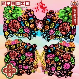 植绒布肥猪拱门2026新年春节天津金猪吊钱窗花马年剪纸黑门贴挂钱