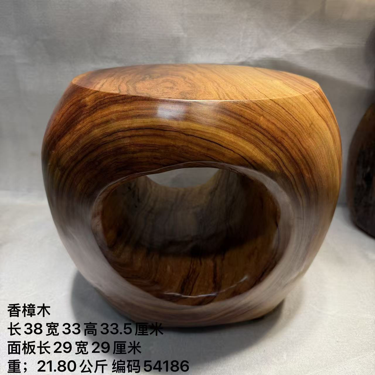香樟木凳子实木整体树墩椅根雕木雕茶桌茶台木墩换鞋钢琴