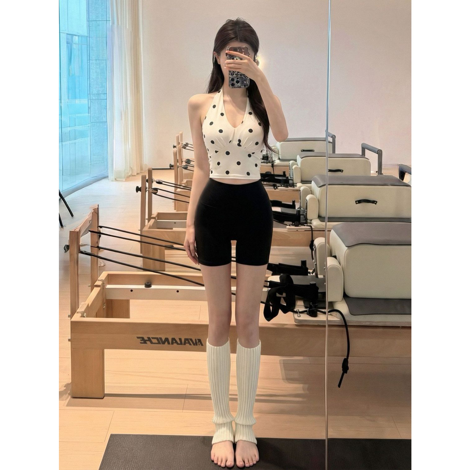 绝美巨好看的瑜伽服套装女普拉提训练服带胸垫背心运动上衣健身服