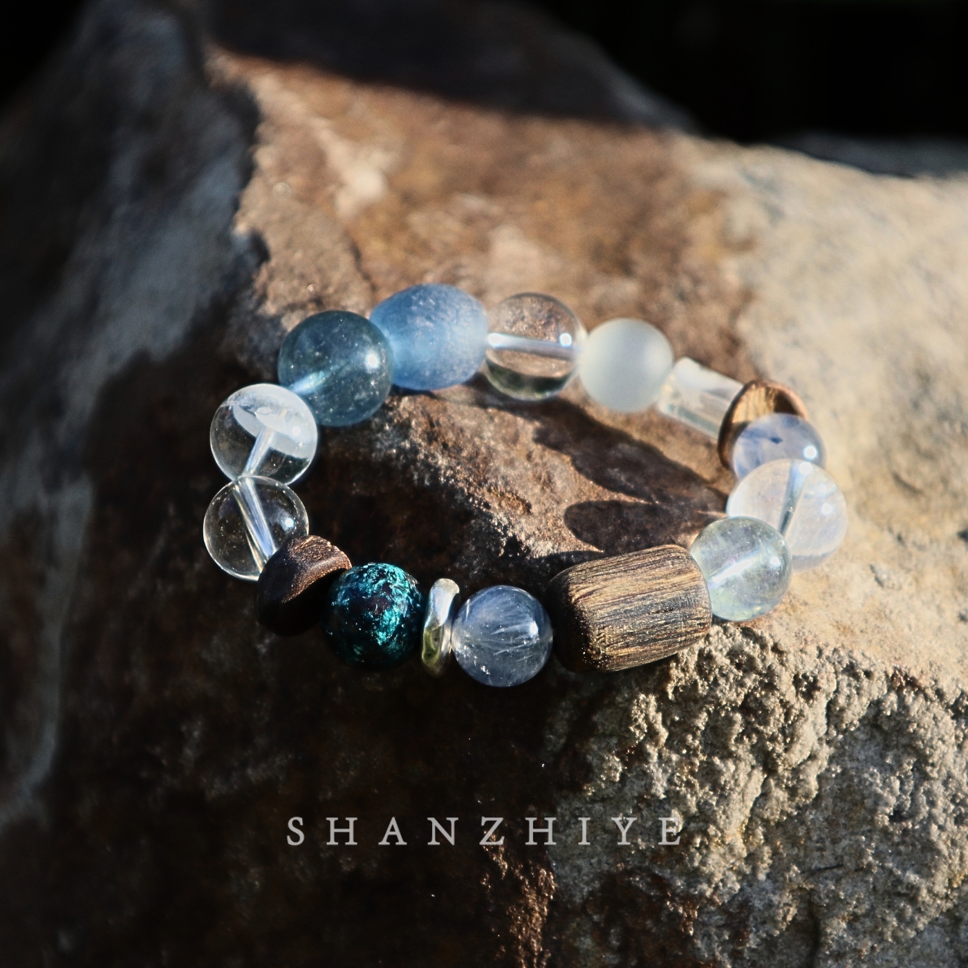 天然海蓝宝水晶多宝手串｜冰穹纪