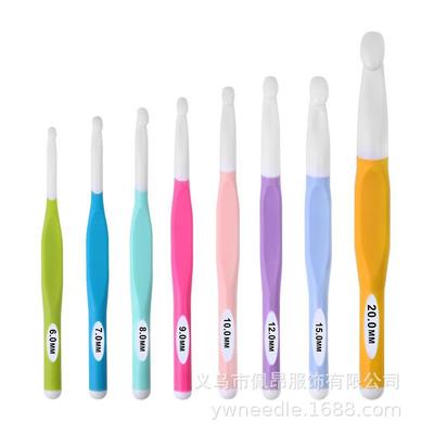 新款编织工具毛衣针织高档特粗ABS彩色钩针4个型号8-15mm厂家