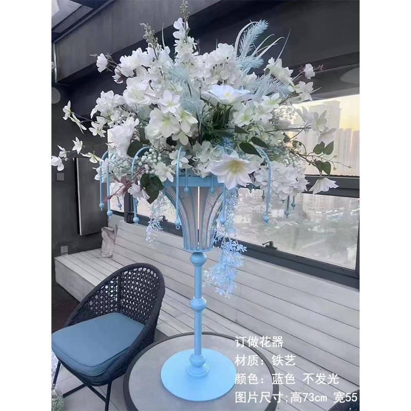 新款婚庆水晶桌花器烛台道具婚礼堂主桌花器婚礼插花铁艺架摆件