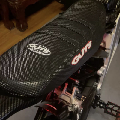 GUTS 虬龙轻蜂Sur-RonX S越野电动车改装座垫 轻蜂防滑坐垫79坐垫