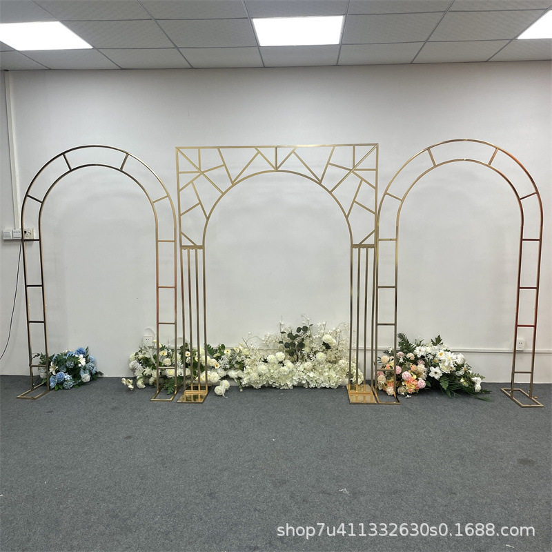 新款婚庆异形组合道具舞台背景装饰金色铁艺屏风婚礼拱门架子布置