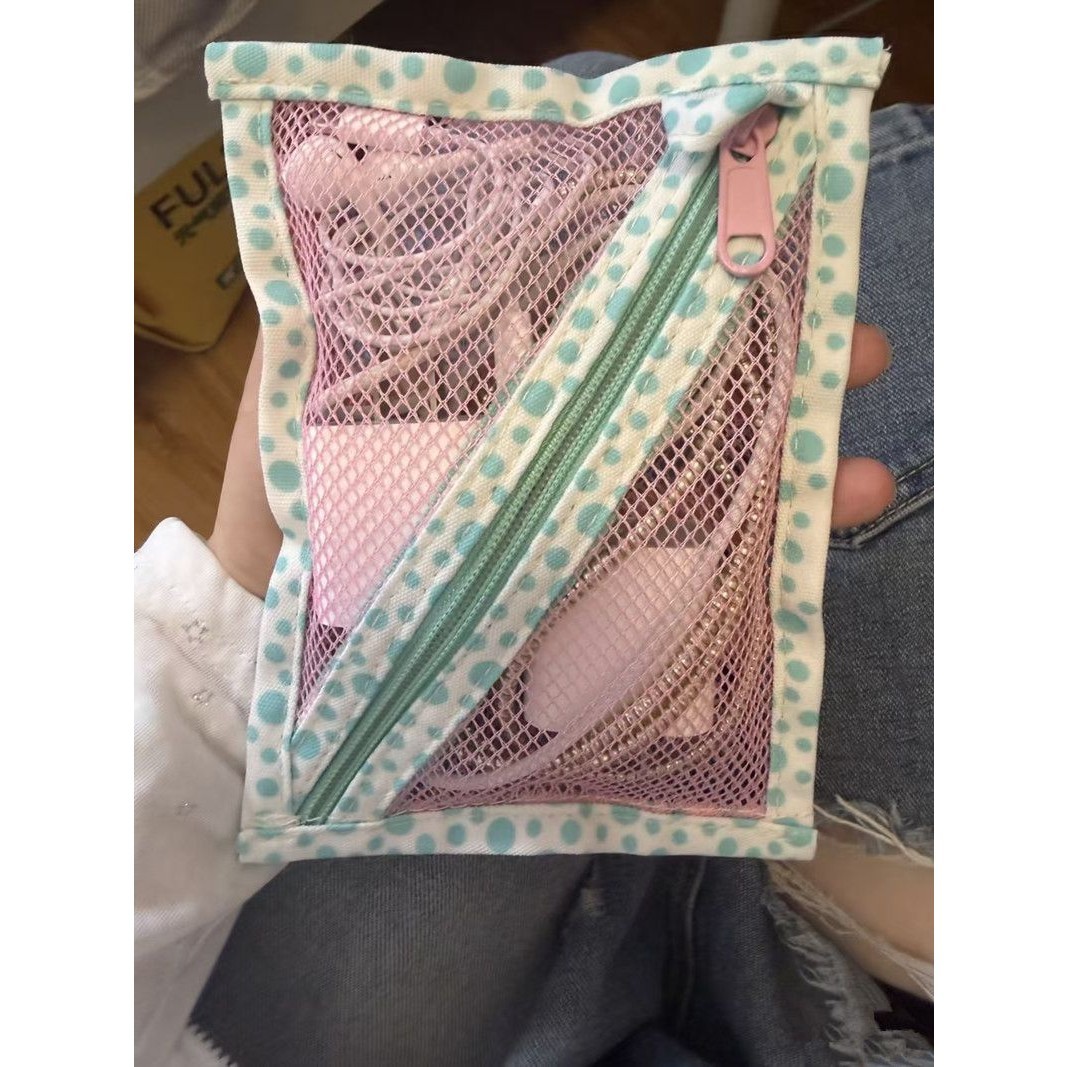 欧阳娜娜同款网纱收纳包化妆包多用途外出大容量便携洗漱杂物小包