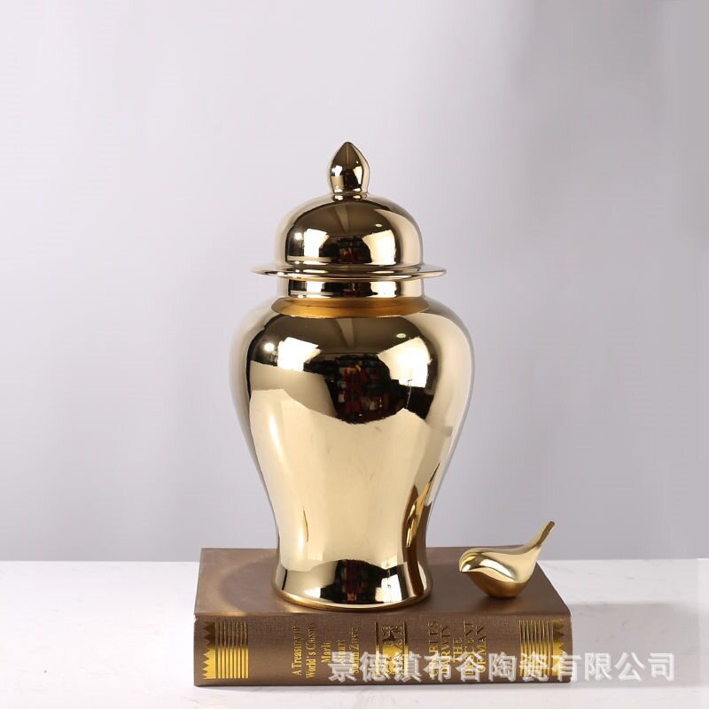 新中式轻奢电镀金将军坛陶瓷摆件