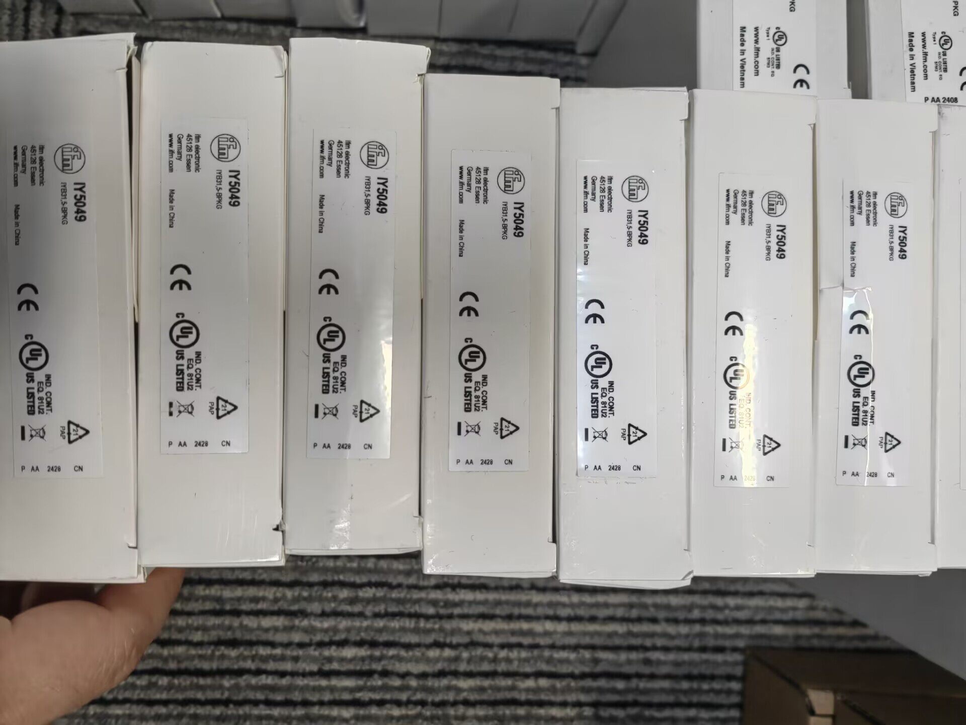 IFM易福门接近开关IY5049