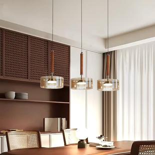 中古风餐厅吊灯可升降简约现代高级感餐桌岛台灯三头实木玻璃吊灯