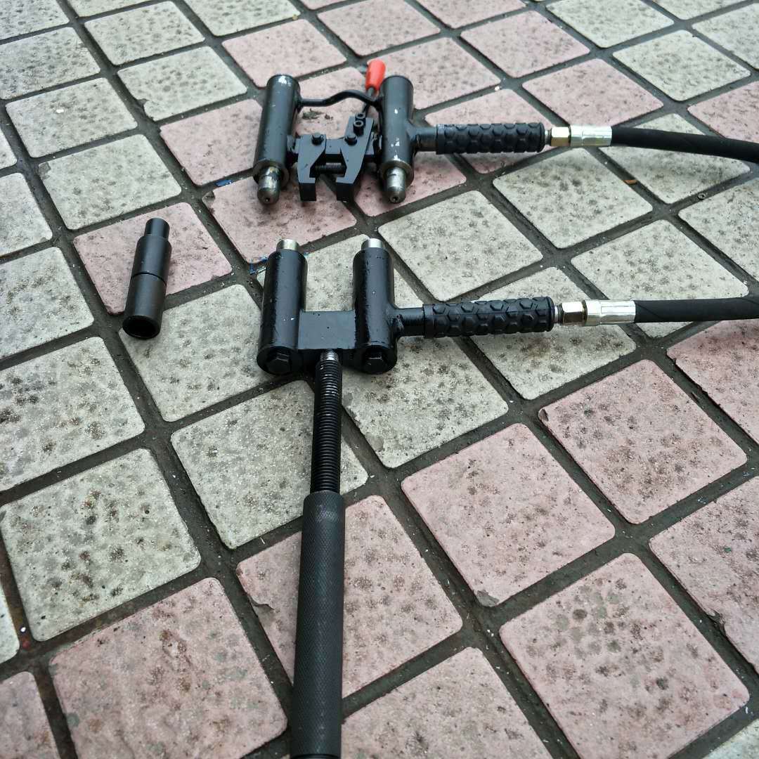 YBX-60型道岔滑床板液压拔销器