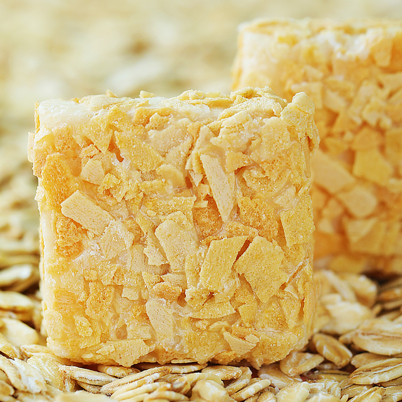 牛奶燕麦酥红豆薏米黑巧饼干儿童营养麦片独立小包装酥脆零食品