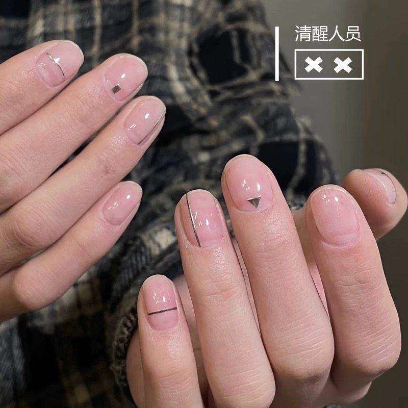 液态金属银色线条男生美甲贴纸
