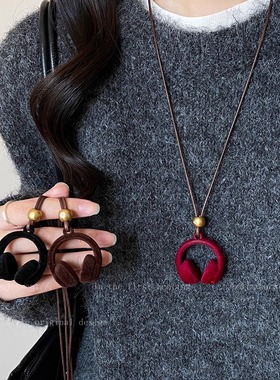 韩系小众迷你耳机吊坠毛衣链