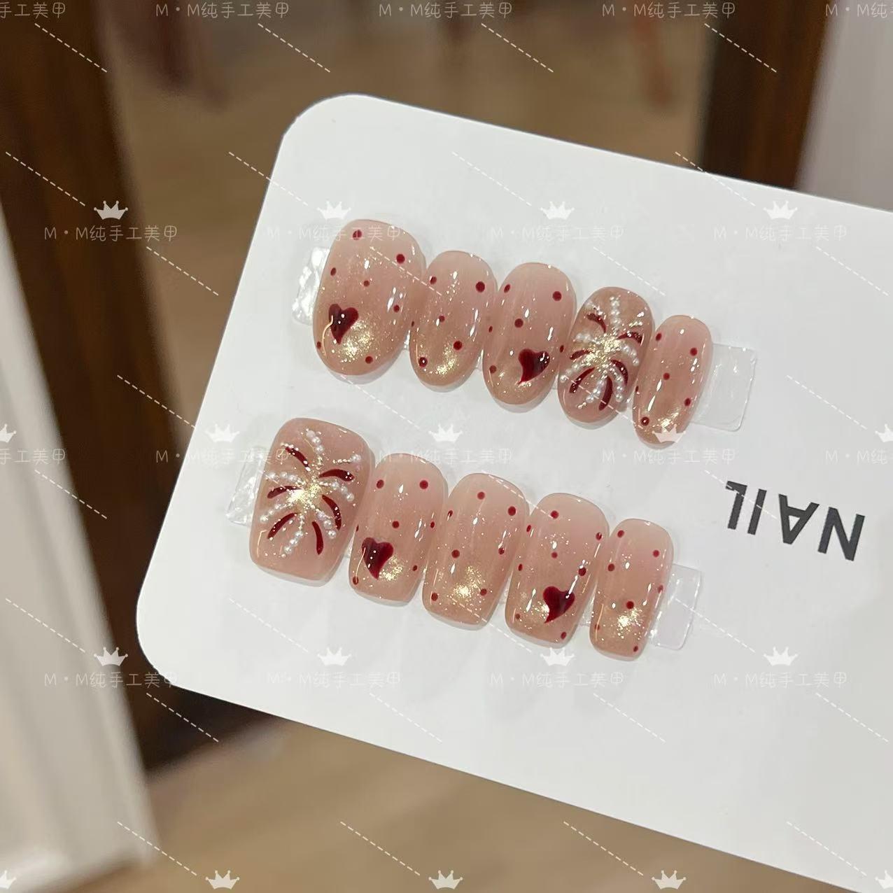 手工穿戴甲猫眼腮红美甲新年款