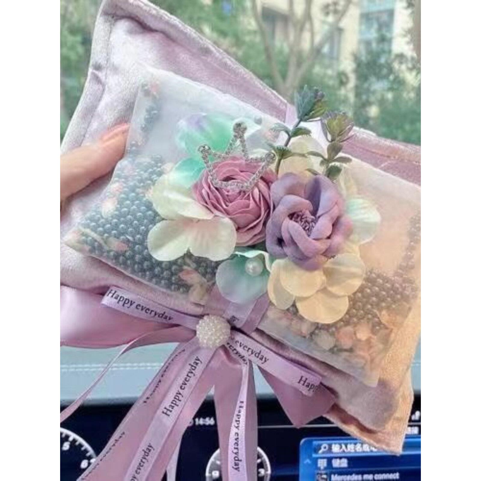 汽车香薰香囊香包竹炭包创意干花香包除异味甲醛活性炭车载内饰品