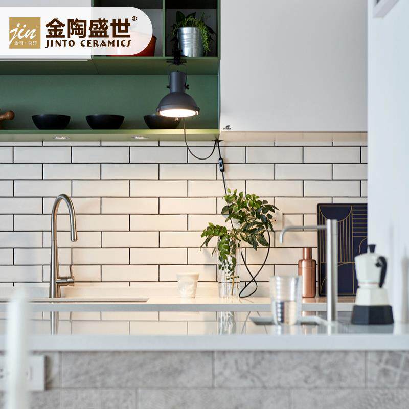 彩色小白砖面包砖75x300长条白色卫生间瓷砖厨房墙砖墨绿橄榄绿