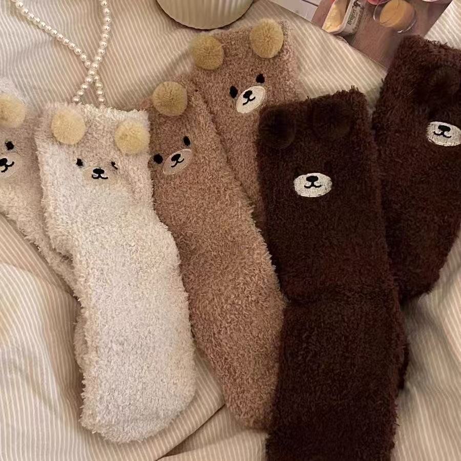 新生儿秋冬季袜子可爱小熊珊瑚绒加厚保暖儿童袜子婴儿宝宝长筒袜