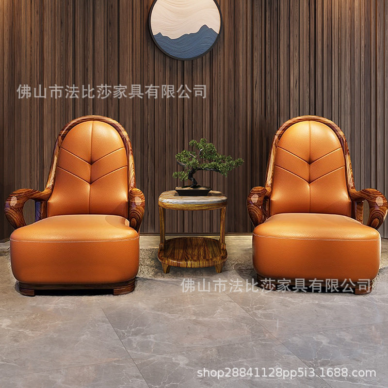 别墅客厅现代新中式休闲椅乌金木实木厚皮单椅设计师单人沙发椅
