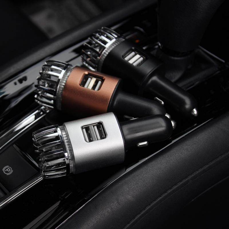 汽车用品配件2合1车载空气净化器USB快充电负离子除烟味清新机