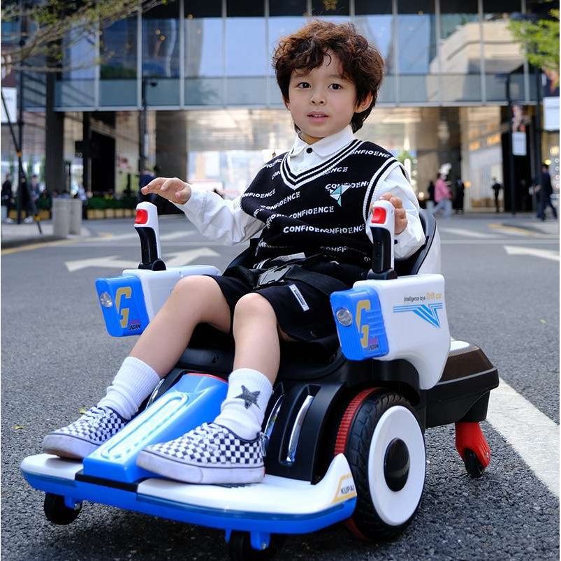 新款儿童电动卡丁车赛车儿童玩具车四轮平衡车小孩玩具车漂移车