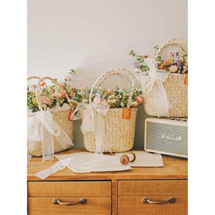 尤加利雏菊勿忘我干花花束田园野餐花篮花束网红干花花束摄影道具