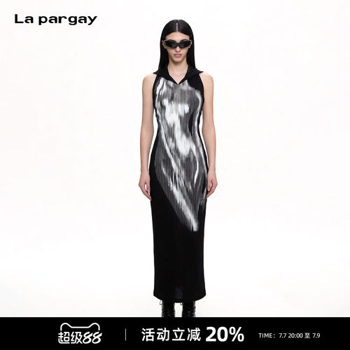 Lapargay挂脖露背显瘦连衣裙