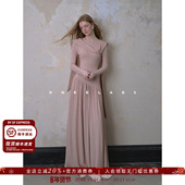 ONEELABS原创品牌 设计感镂空飘带粉色针织连衣裙女春冬打底长裙