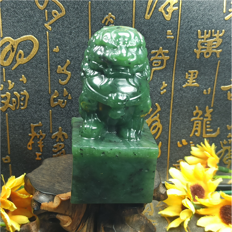 新疆和田玉碧唐狮醒玺印