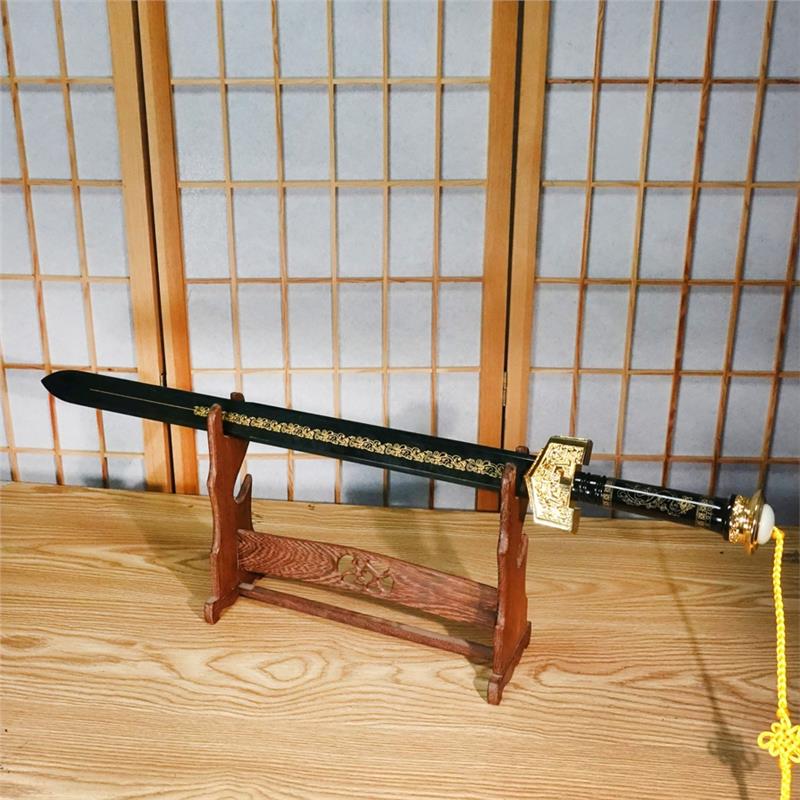 天然和田玉青玉剑摆件家居客厅精品摆件越王勾践送礼收藏家居摆设