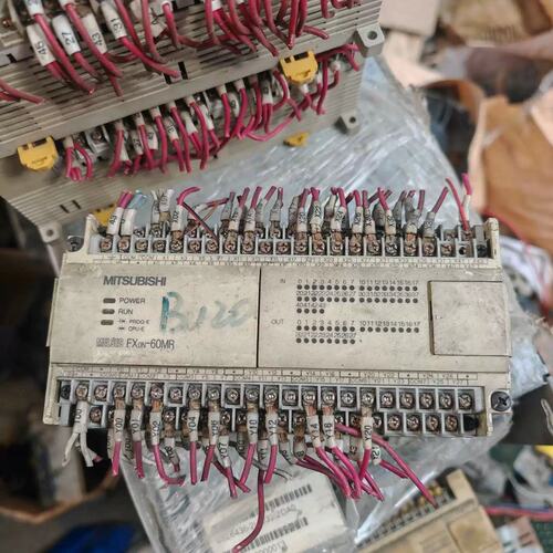 议价可维修PLC FXON-60MR-001，，功能正常，