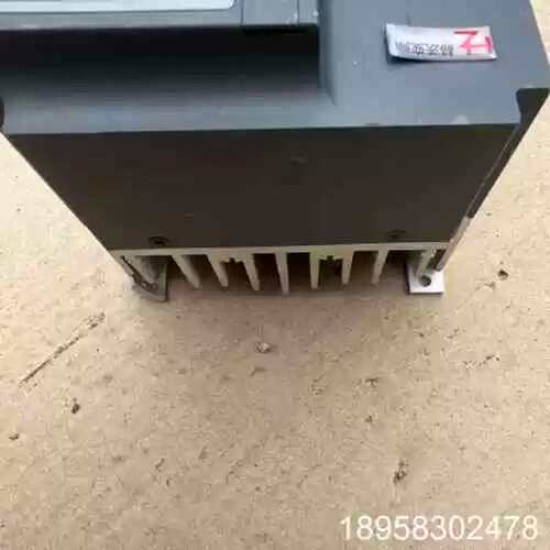 议价供应红旗泰变频器AD60-2R2G-4，380V 供电，2.