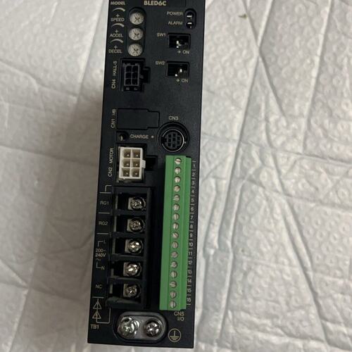 议价Oriental Motor无刷直流电机驱动器BLED6CBLED12CBLED24C