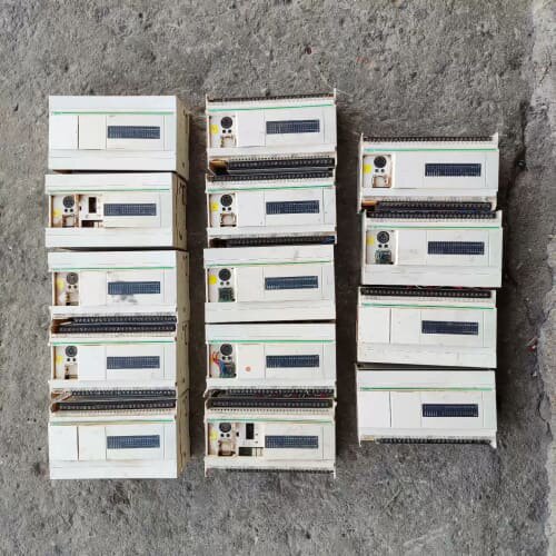 议价PLC TWDLCAA40DRF 包好，成色一般，