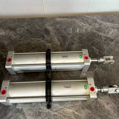 议价可维修气缸QGBQ100X365-MT4.(2台），仓库清理来，