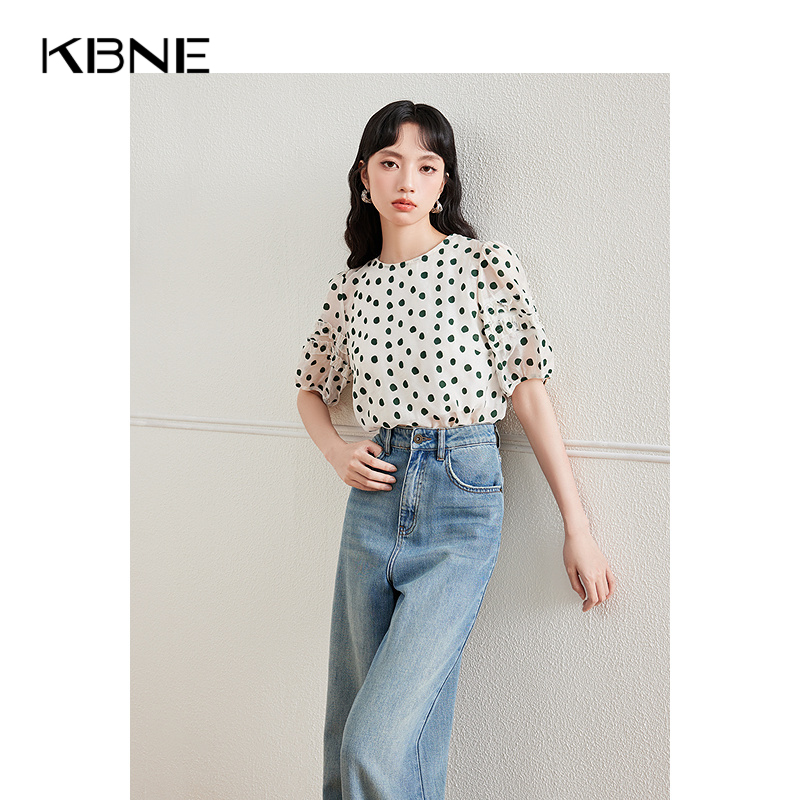 圆领+无工艺+圆点