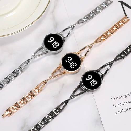 LED Fshion Wtch for Women Touch Screen Ldies Time Steel 外贸