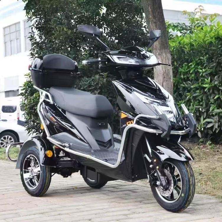 电三不轮车家踏板车家用用代步稳动定倒翁战神战神长续航防溜坡