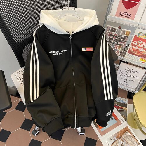 夏仟森复古拼接三条杠卫衣