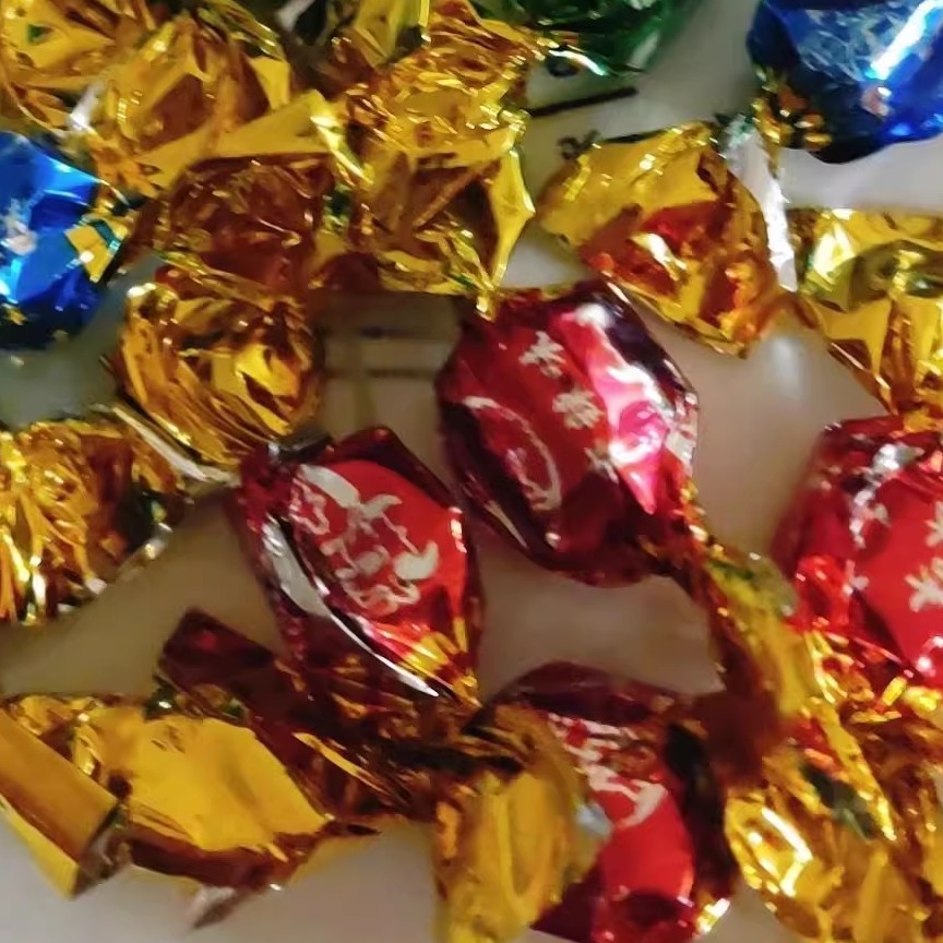 新货牛肉粒糖果装牛肉粒干五香香辣沙嗲多种口味零食办公休闲食品