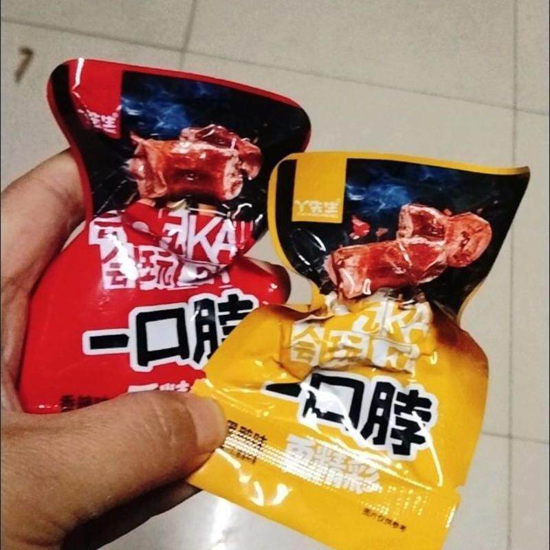 一口脖网红香辣烤脖糖醋味手撕脖即食卤味小包装辣味小吃烤鸡脖子