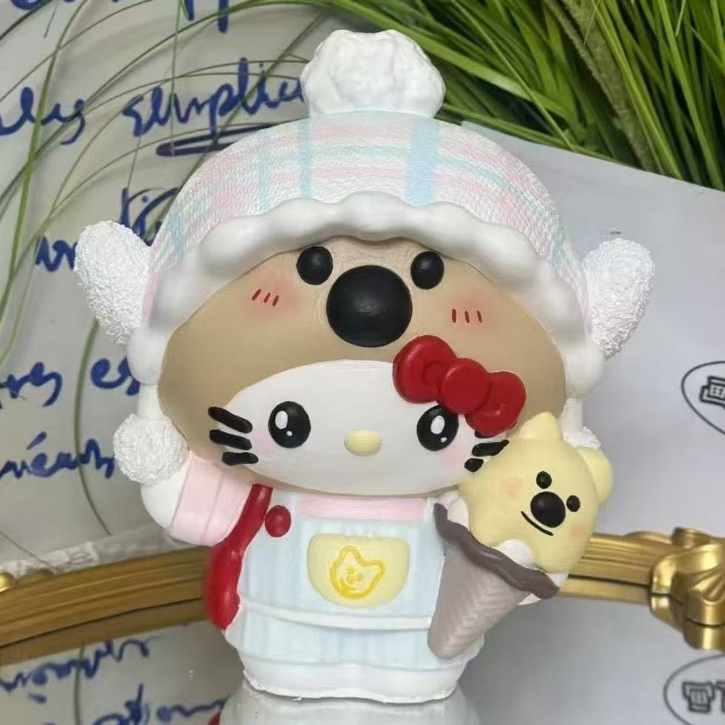 小熊帽子KT猫大号石膏涂色娃娃