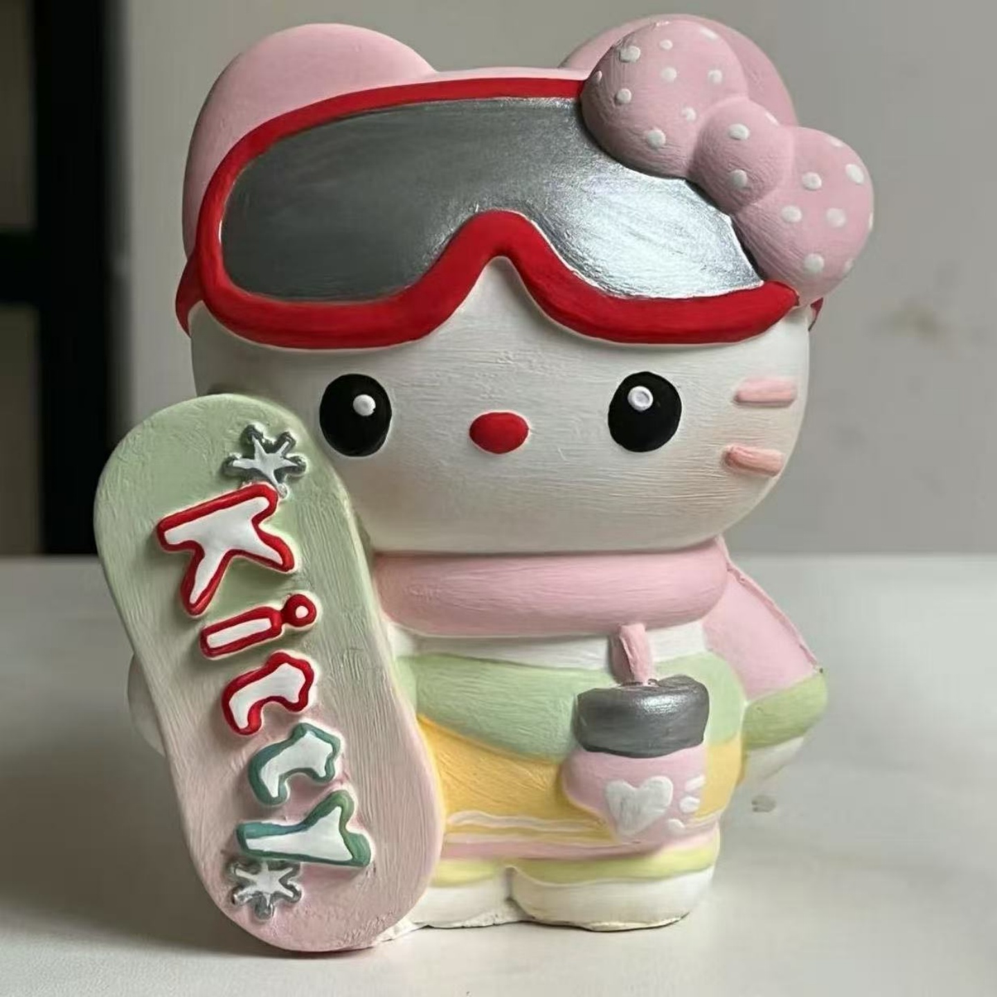 滑板KT猫大号石膏涂色娃娃