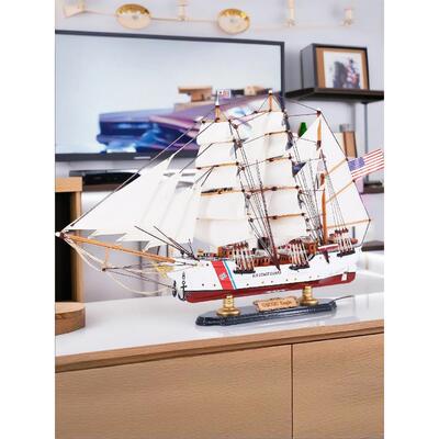 海鹰实木平稳航行帆船装饰成品模型手工工艺品装饰地中海风格
