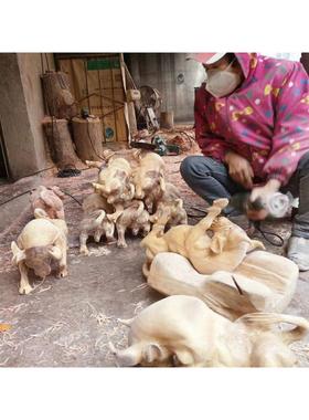 动物家居装饰件木香樟木生肖牛摆件桌面实木手工雕刻马猪原木花纹