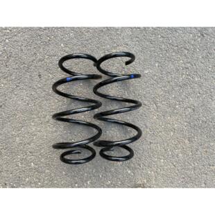 适用于现代索霸朗东粤东名画Ix35起亚K5智能跑动前后减震器弹簧原