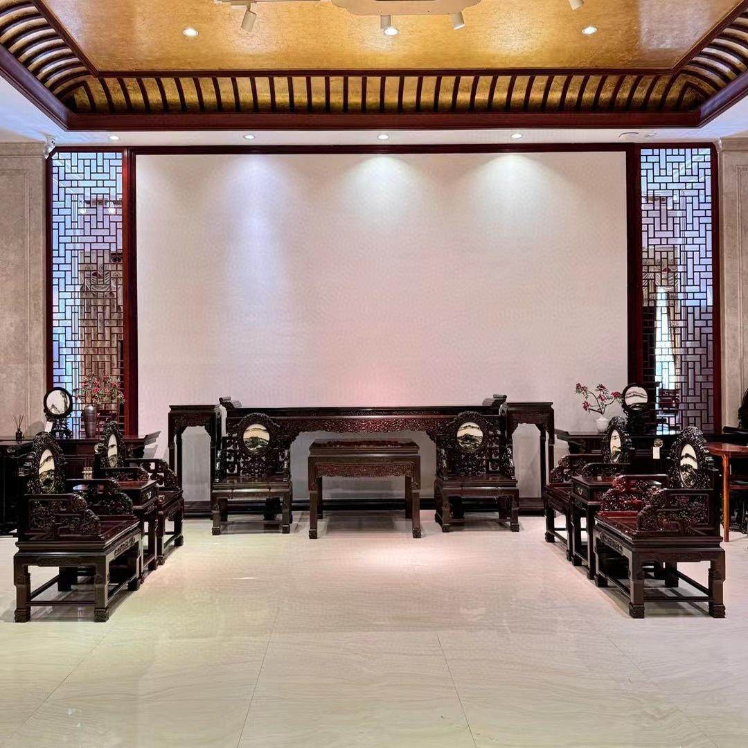 红木大红酸枝中堂客厅明式交趾黄檀翘头条案太师椅组合书法桌雕花