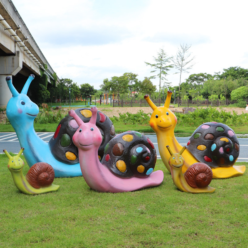 园林景观卡通蜗牛摆件户外公园售楼部花园草坪玻璃钢装饰雕塑造景